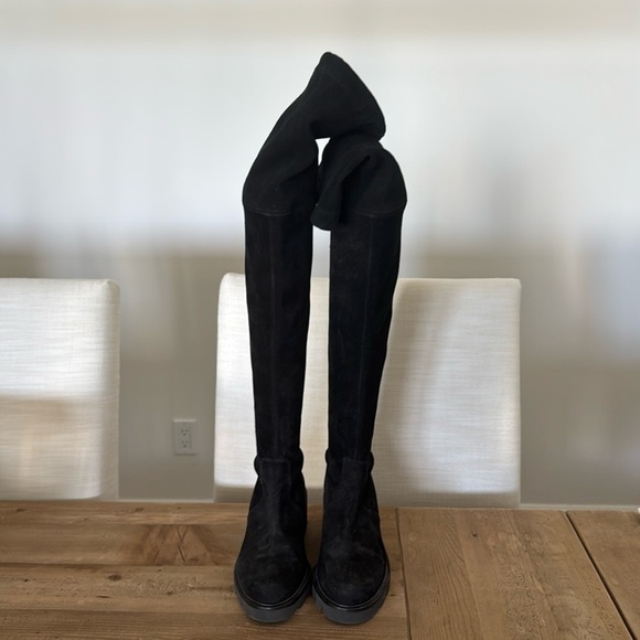 Stuart Weitzman Eldridge Over the Knee Boots **Size 4.5 Like new - Picture 2 of 9